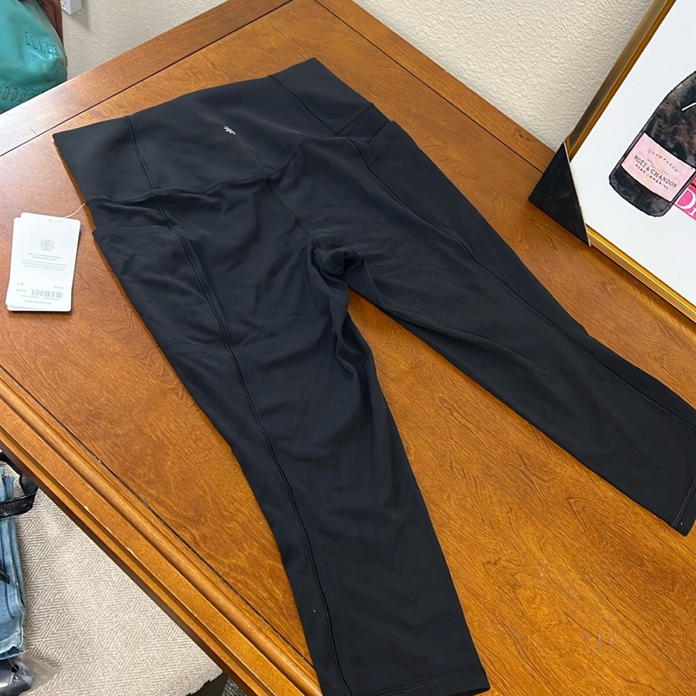 Athleta leggings NWT woman’s large